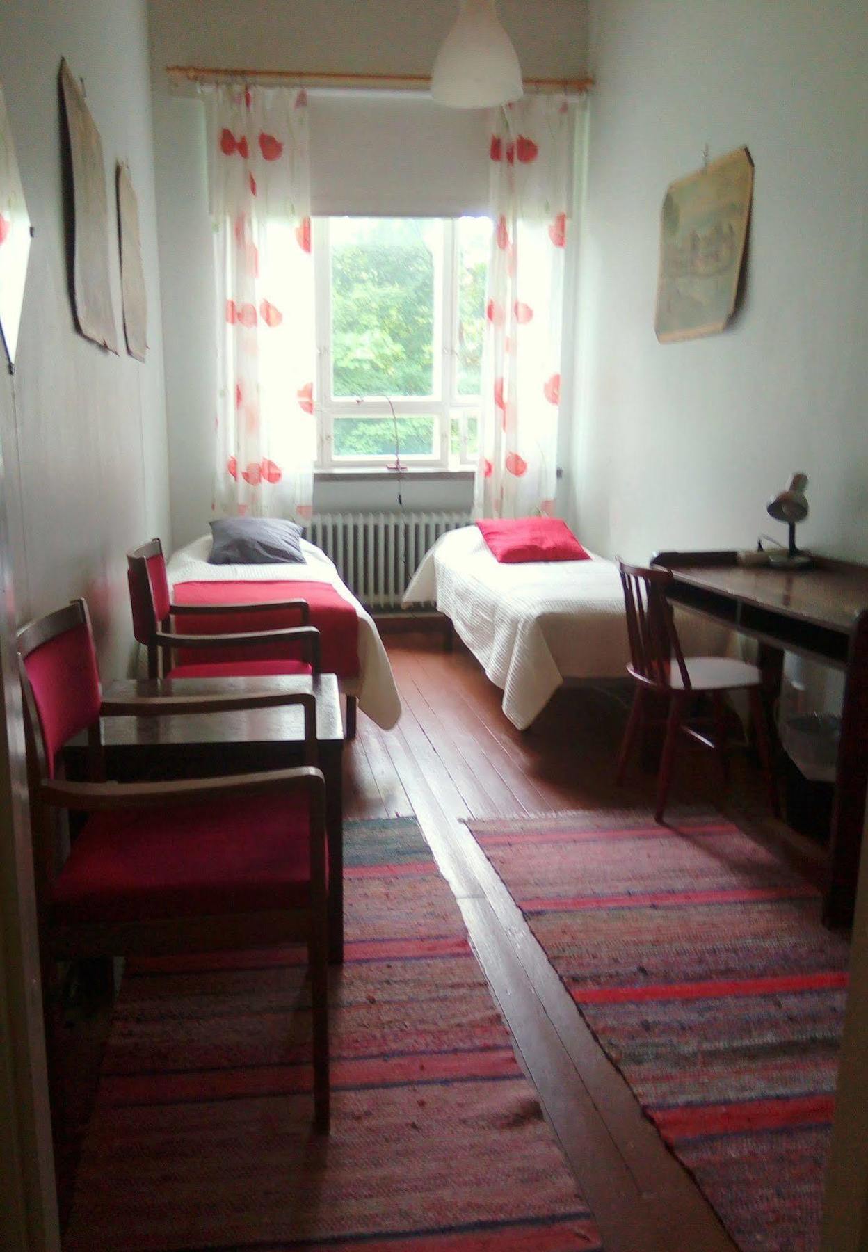 Vanhan Koulun Majatalo-Old School Guest House Колинкюла Экстерьер фото